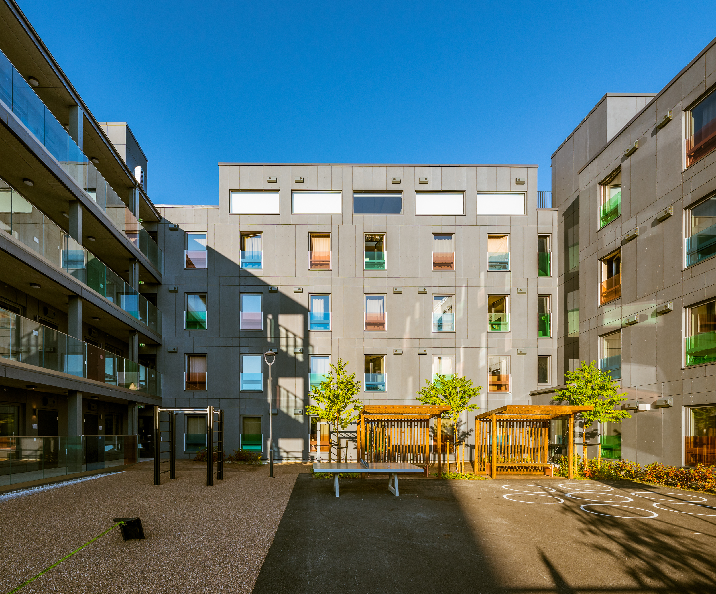 Vom Entwurf bis zur Umsetzung – wie verläuft der Bau eines modularen Hotels? Ein Beispiel: die Studentenwohnheime Nardobakken und Persaunet