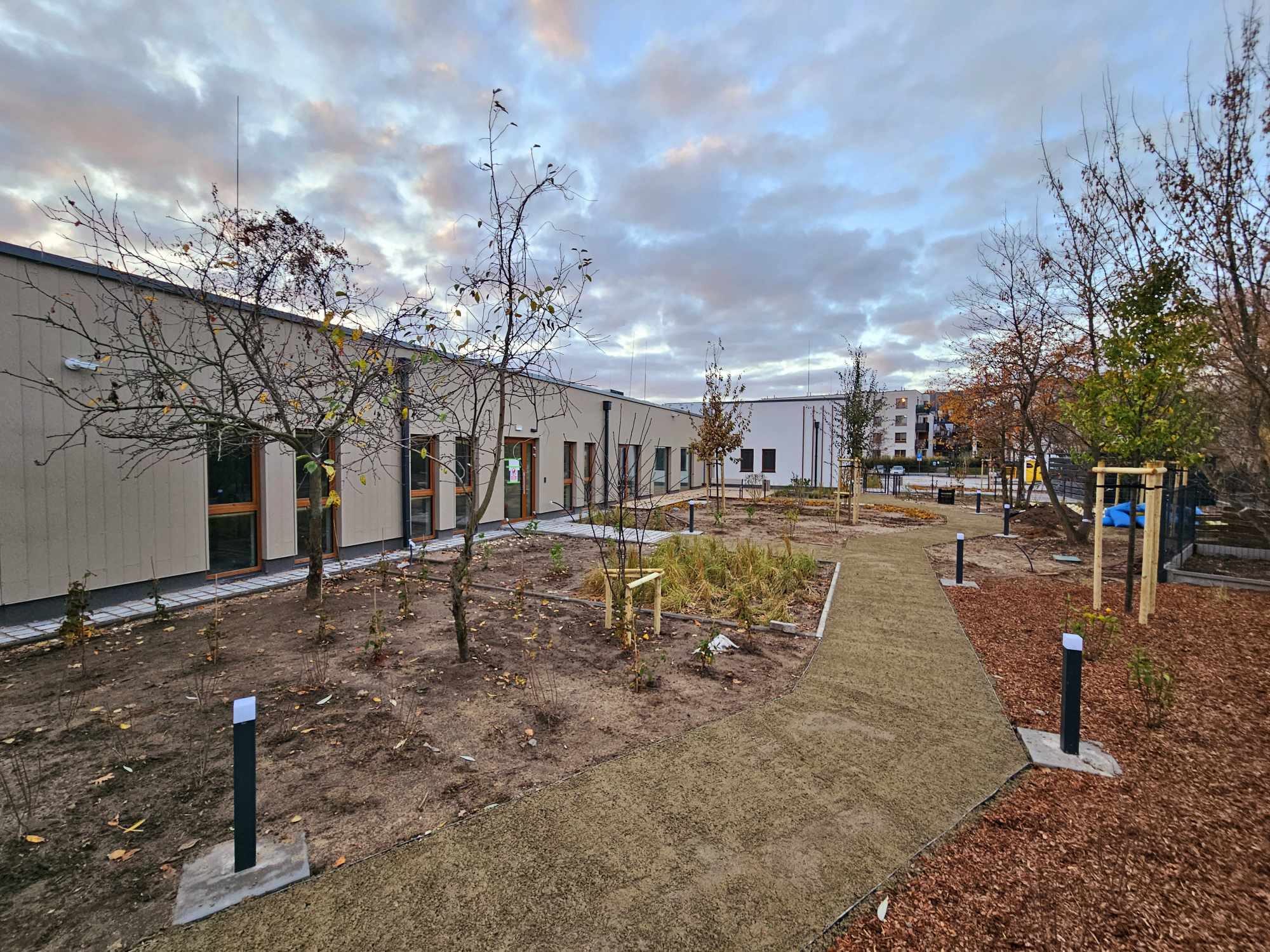 Wie verläuft der Bau einer modularen Kinderkrippe mit Unihouse